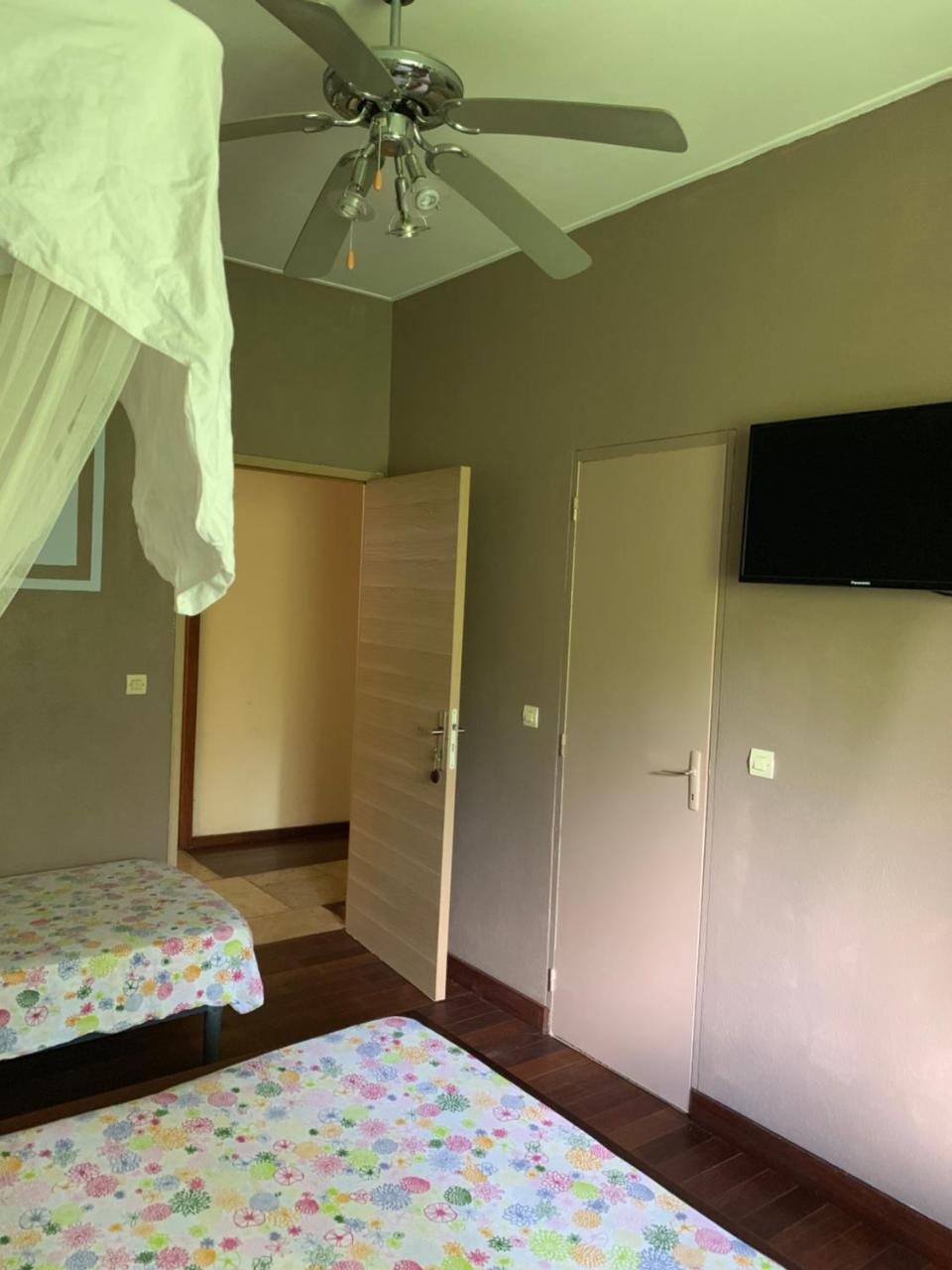 Matilona Bed & Breakfast Sainte-Rose Bagian luar foto